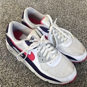 Nike Women’s size 11